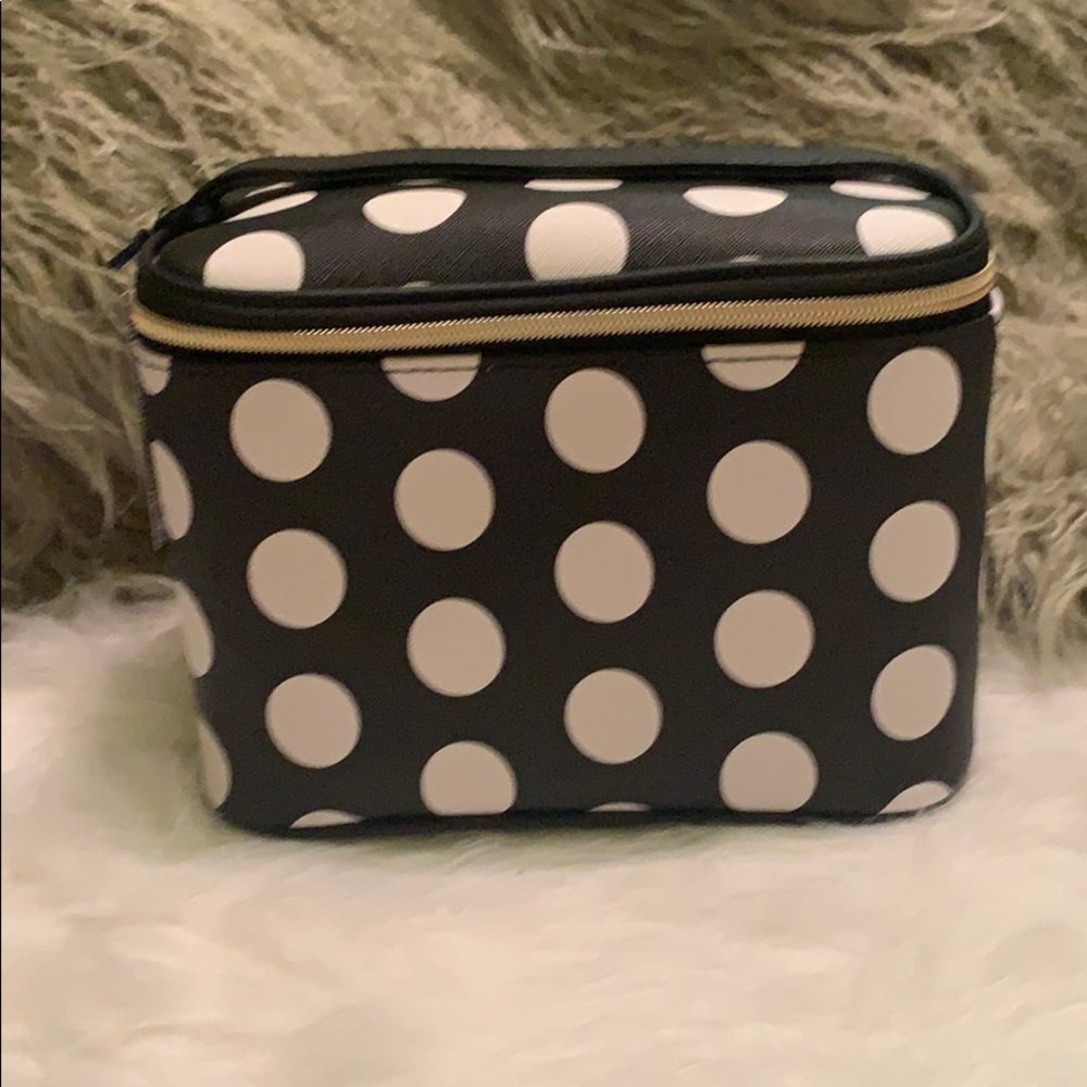 Dabbed Lee makeup bag